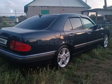 Mercedes-Benz E 280 1996 года за 3 500 000 тг. в Актобе – фото 11