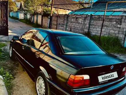 BMW 318 1992 года за 620 000 тг. в Алматы