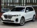 BMW X7 2021 года за 38 900 000 тг. в Астана