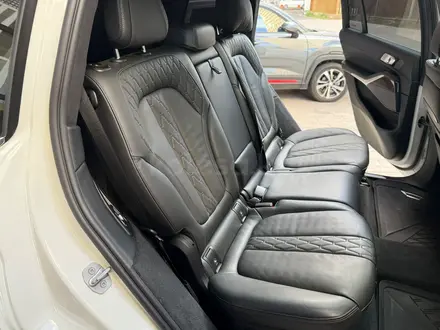 BMW X7 2021 года за 38 900 000 тг. в Астана – фото 34