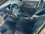 Toyota Camry 2000 года за 3 100 000 тг. в Байсерке – фото 5