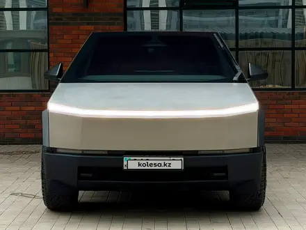 Tesla Cybertruck 2024 года за 135 000 000 тг. в Астана – фото 3
