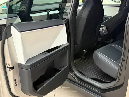 Tesla Cybertruck 2024 года за 135 000 000 тг. в Астана – фото 14
