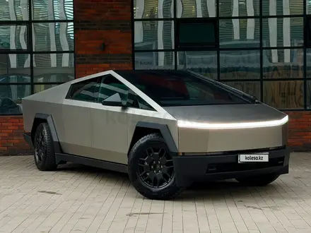 Tesla Cybertruck 2024 года за 135 000 000 тг. в Астана