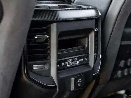 Dodge RAM 2024 года за 66 500 000 тг. в Алматы – фото 33