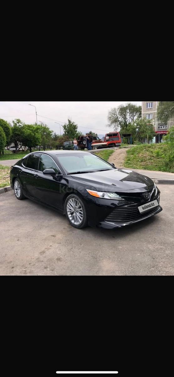 Toyota Camry 2018 г.