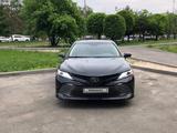 Toyota Camry 2018 годаfor8 500 000 тг. в Алматы – фото 2