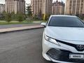 Toyota Camry 2018 года за 12 200 000 тг. в Астана – фото 5