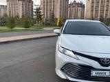 Toyota Camry 2018 года за 12 200 000 тг. в Астана – фото 5