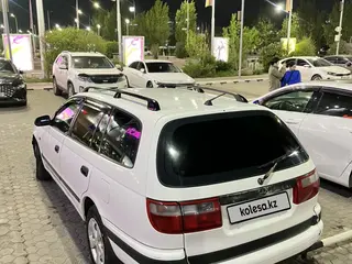 Toyota Carina E