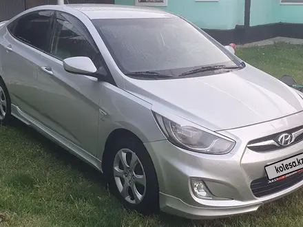 Hyundai Solaris 2012 года за 5 500 000 тг. в Алматы – фото 3