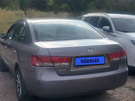 Hyundai Sonata 2005 года за 4 300 000 тг. в Алматы – фото 4