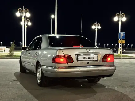 Mercedes-Benz E 280 1997 года за 3 450 000 тг. в Кызылорда – фото 10