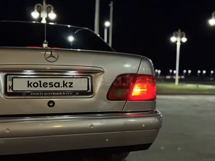 Mercedes-Benz E 280 1997 года за 3 450 000 тг. в Кызылорда – фото 12