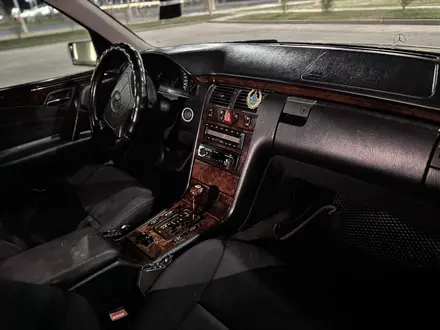 Mercedes-Benz E 280 1997 года за 3 450 000 тг. в Кызылорда – фото 15