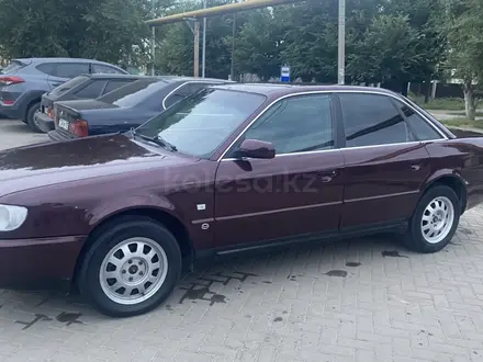 Audi A6 1995 года за 2 600 000 тг. в Алматы – фото 2