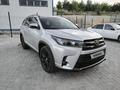 Toyota Highlander 2019 годаүшін17 300 000 тг. в Шымкент