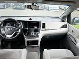 Toyota Sienna 2016 года за 12 500 000 тг. в Алматы – фото 4