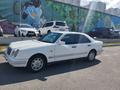 Mercedes-Benz E 200 1997 годаүшін2 600 000 тг. в Алматы – фото 2