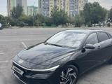 Hyundai Elantra 2024 года за 8 800 000 тг. в Алматы