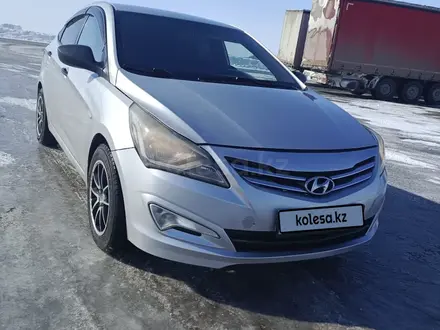 Hyundai Solaris 2015 года за 4 800 000 тг. в Петропавловск – фото 7