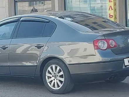 Volkswagen Passat 2008 года за 3 900 000 тг. в Астана – фото 3