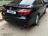 Toyota Camry 2015 годаfor11 750 000 тг. в Алматы – фото 5