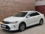 Toyota Camry 2017 годаүшін14 500 000 тг. в Астана – фото 2