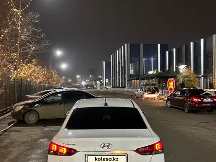 Hyundai Accent 2020 года за 7 300 000 тг. в Атырау – фото 7