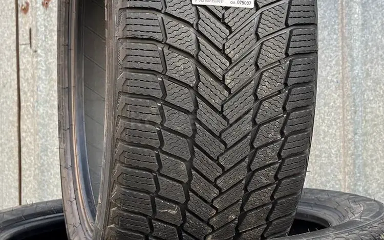 MICHELIN X-Ice Snow 275/45 R21 2025 Венгрия за 220 000 тг. в Алматы