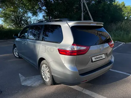 Toyota Sienna 2015 года за 14 000 000 тг. в Алматы – фото 3