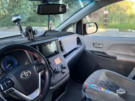 Toyota Sienna 2015 года за 14 000 000 тг. в Алматы – фото 8