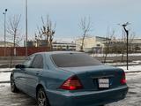 Mercedes-Benz S 320 1999 года за 2 500 000 тг. в Талдыкорган – фото 4