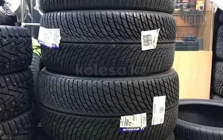 Зимние шины Michelin Pilot Alpin 5 245/35 R20 и 305/30 R21 за 450 000 тг. в Алматы