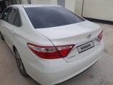 Toyota Camry 2015 года за 6 400 000 тг. в Актау – фото 2