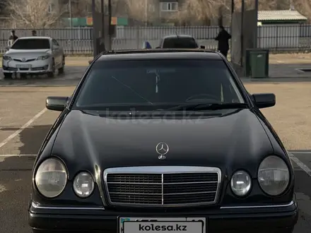 Mercedes-Benz E 320 1998 годаүшін3 700 000 тг. в Алматы