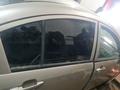 Стекла chery Fora 2008г за 16 000 тг. в Актобе – фото 4