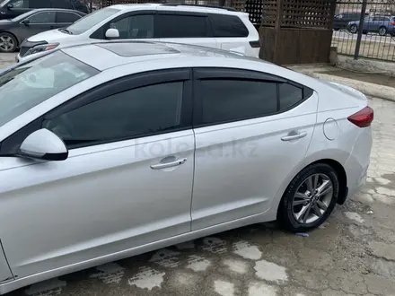 Hyundai Elantra 2018 года за 4 800 000 тг. в Актау – фото 7