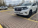 Toyota Land Cruiser Prado 2018 годаfor28 000 000 тг. в Актобе