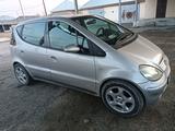 Mercedes-Benz A 190 2002 годаfor2 800 000 тг. в Тараз – фото 2