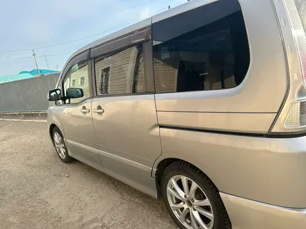 Nissan Serena 2010 года за 5 000 000 тг. в Атырау – фото 2