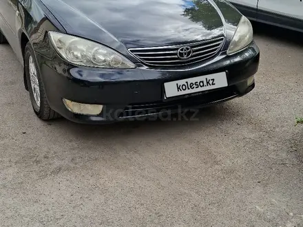 Toyota Camry 2005 года за 5 200 000 тг. в Караганда