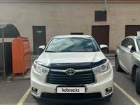 Toyota Highlander 2014 года за 15 500 000 тг. в Астана