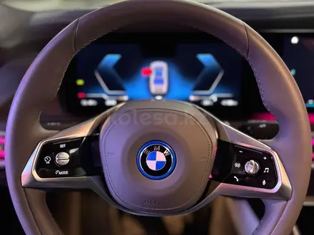 BMW i7 2023 года за 96 000 000 тг. в Астана – фото 12