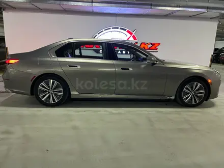 BMW i7 2023 года за 96 000 000 тг. в Астана – фото 6