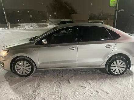 Volkswagen Polo 2015 года за 5 300 000 тг. в Костанай