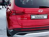 Hyundai Santa Fe 2022 года за 16 400 000 тг. в Алматы – фото 4