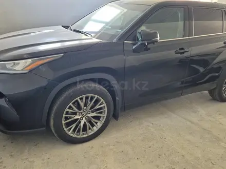 Toyota Highlander 2020 года за 22 800 000 тг. в Шымкент – фото 2