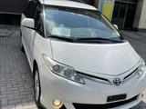 Toyota Previa 2017 года за 14 000 000 тг. в Алматы