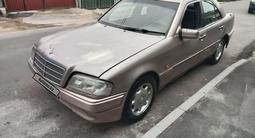 Mercedes-Benz C 180 1993 года за 720 000 тг. в Алматы – фото 4
